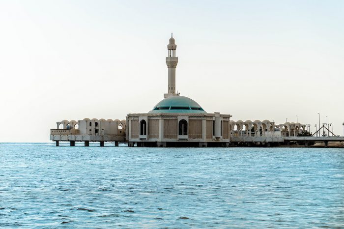 Explore Jeddah y el Mar Rojo: Experimente la historia y la serenidad costera