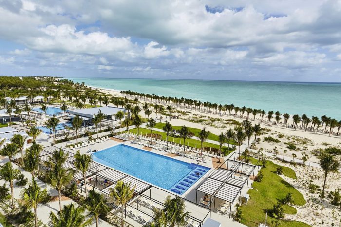 Costa Mujeres (Riu) + Panamá (Golden Tower) – Agosto 2025